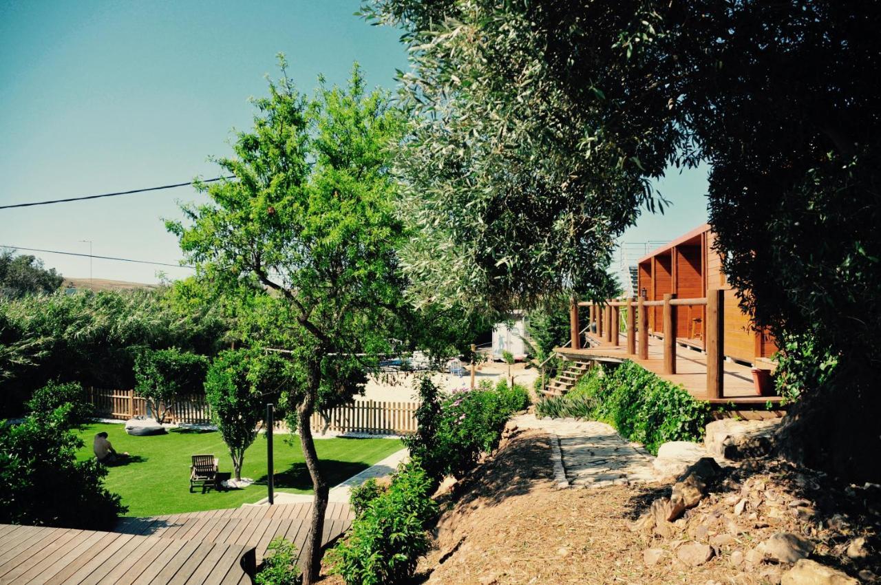 Good Feeling Hostel & Guest House Raposeira  외부 사진