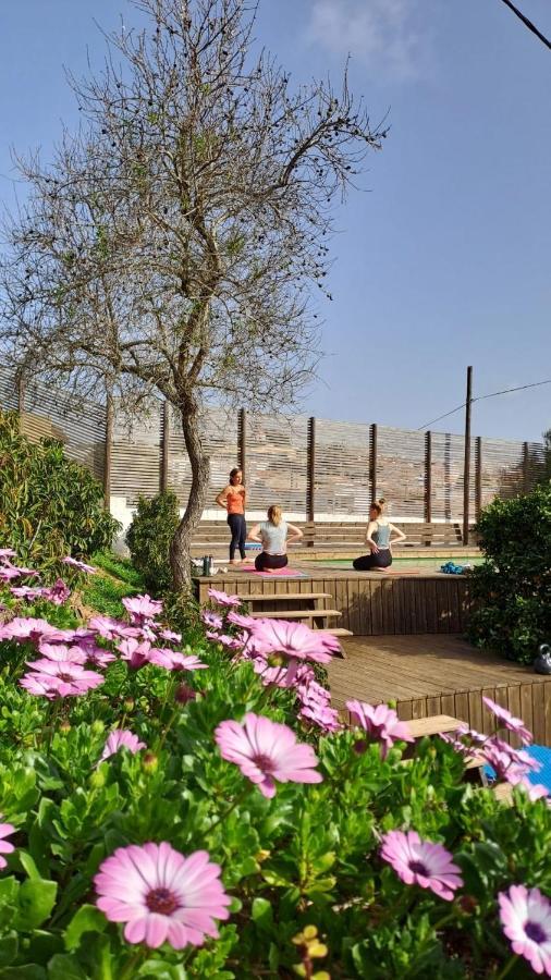 Good Feeling Hostel & Guest House Raposeira  외부 사진