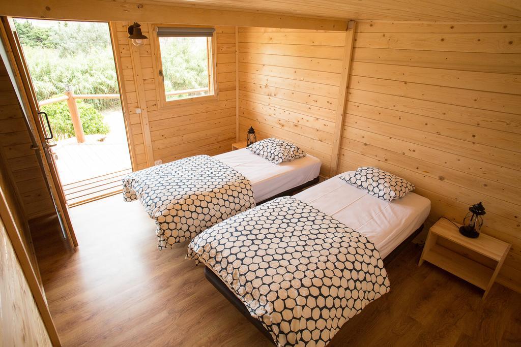 Good Feeling Hostel & Guest House Raposeira  외부 사진