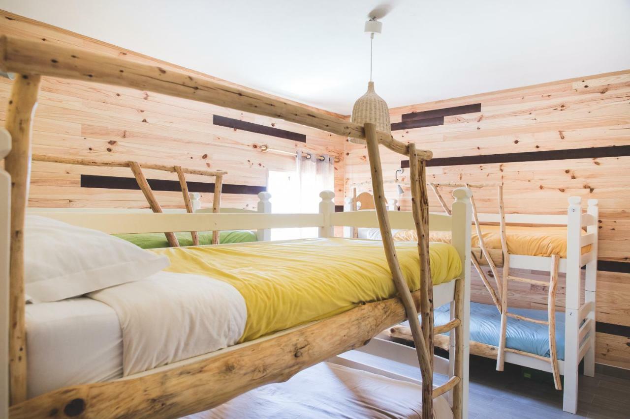 Good Feeling Hostel & Guest House Raposeira  외부 사진