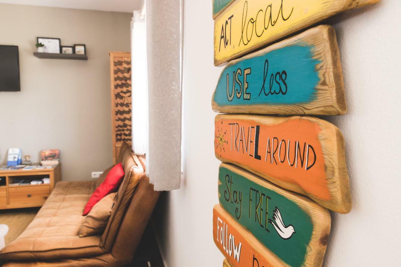 Good Feeling Hostel & Guest House Raposeira  외부 사진