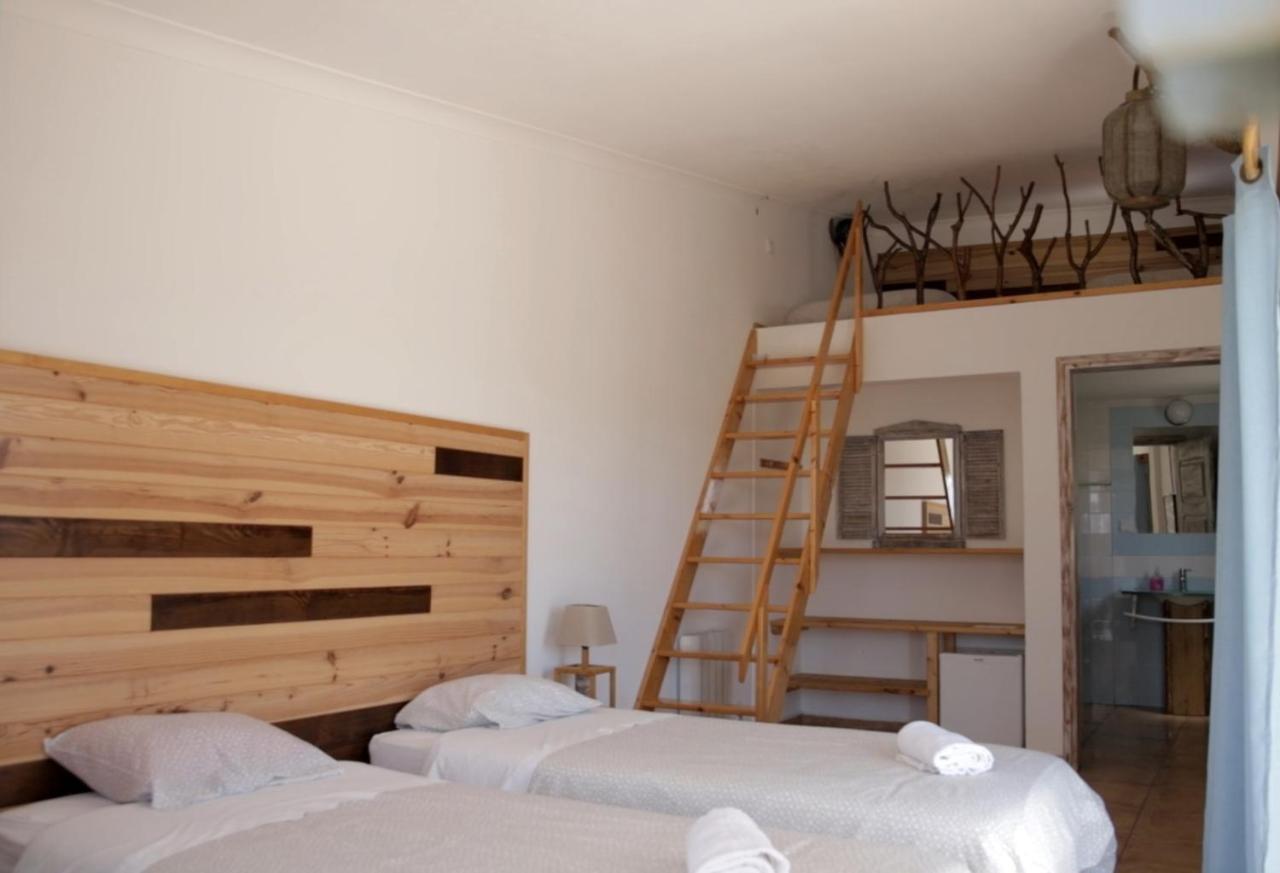 Good Feeling Hostel & Guest House Raposeira  외부 사진